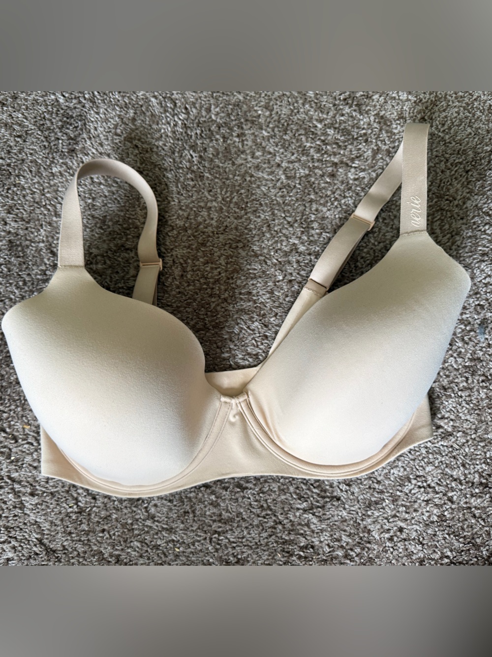 aerie real feel full coverage Light Nude Seamless T-Shirt Bra